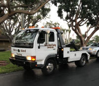 Tow truck wheel lift